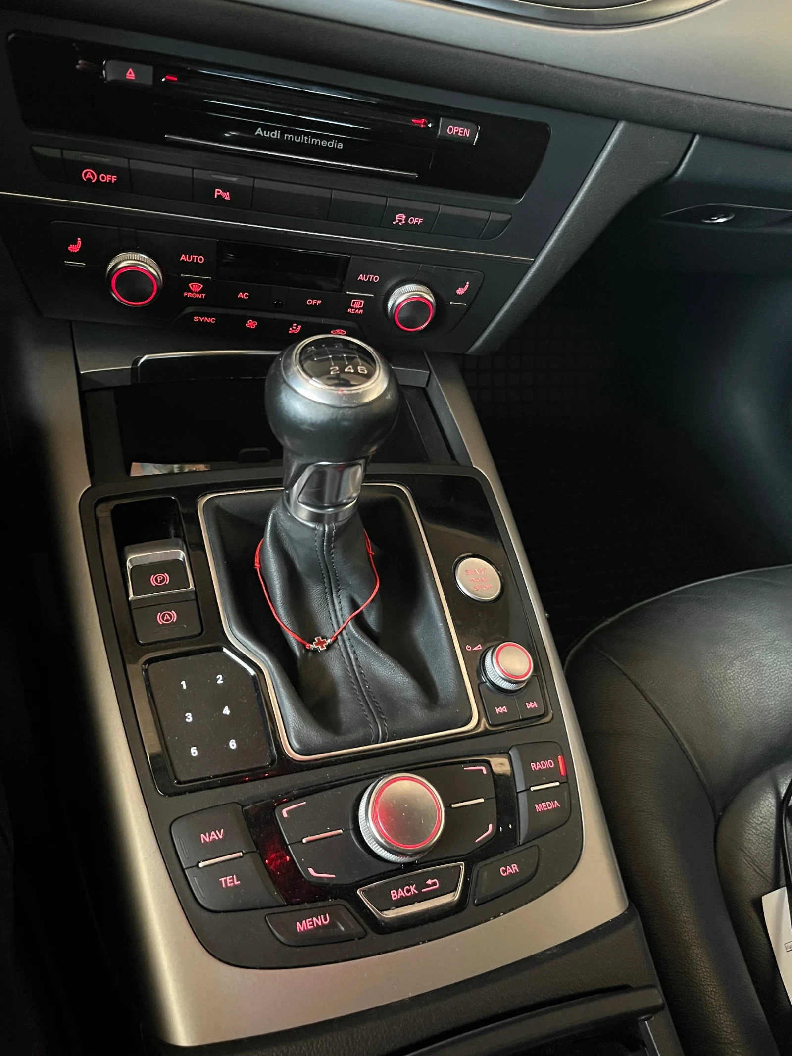 Audi A6 3.0, снимка 4 - Автомобили и джипове - 55779840
