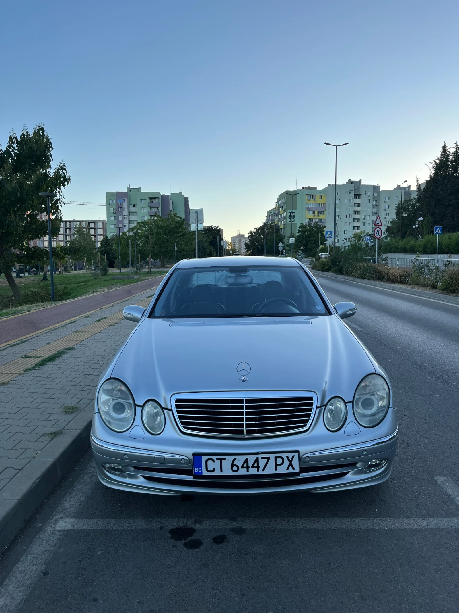 Mercedes-Benz E 270