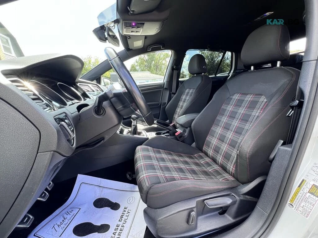 VW Golf АвтоКредит * (ЦЕНА ДО БГ), снимка 8 - Автомобили и джипове - 56087054