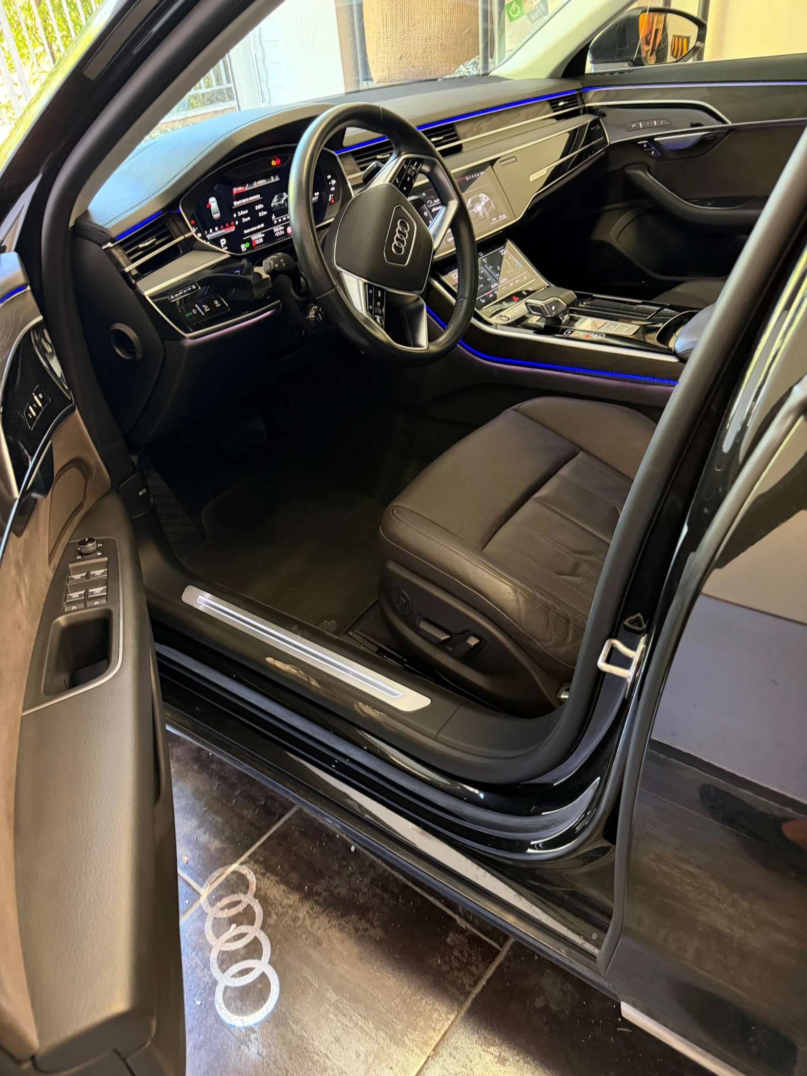 Audi A8 5.0D FACE/Matrix/360/B&O//Pano/Disctr/Keyless, снимка 6 - Автомобили и джипове - 56548407