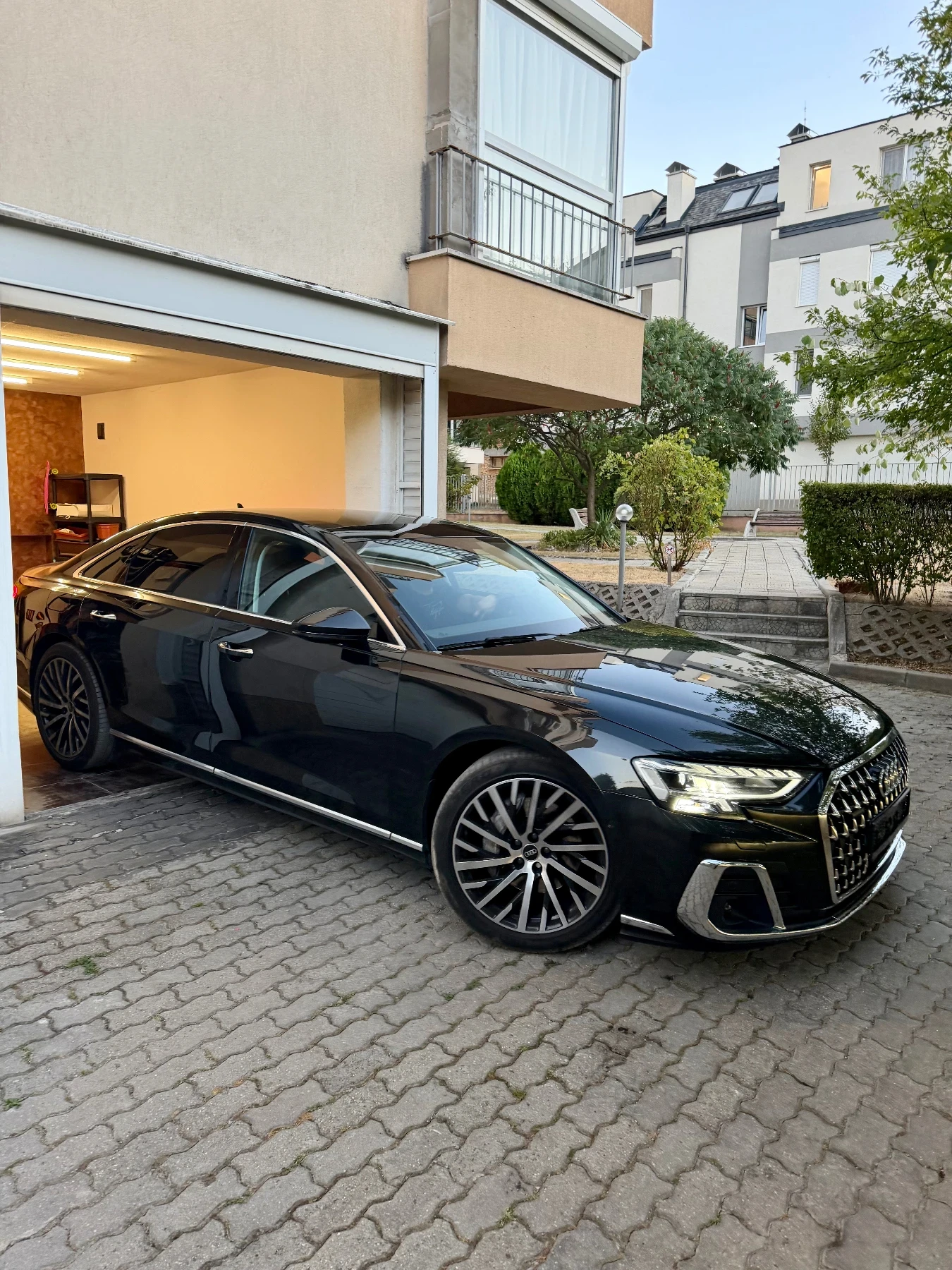 Audi A8 5.0 D Sline MATRIX 360камера Bang&Olufsen