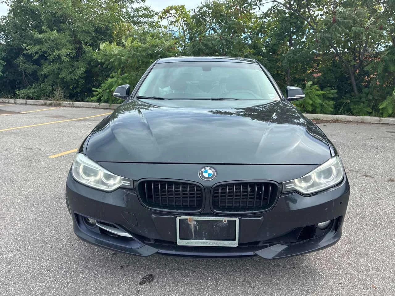 BMW 335 * АВТОКРЕДИТ * ГЛАВНО ПРЕДСТАВИТЕЛСТВО, снимка 2 - Автомобили и джипове - 56186987
