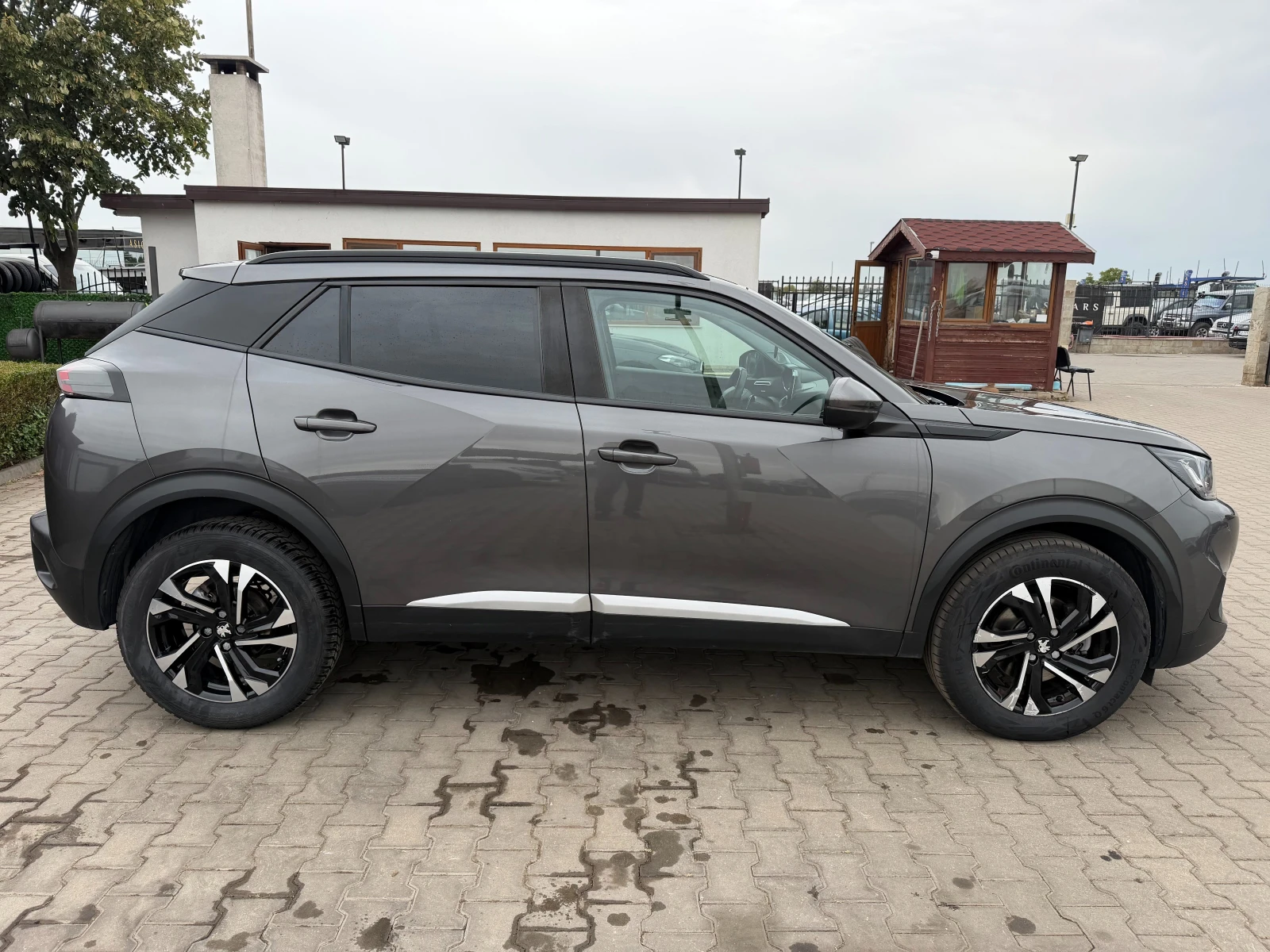 Peugeot 2008 1.5HDI Allure AVTOMAT/NAVI/KOJA EURO 6, снимка 5 - Автомобили и джипове - 56223590