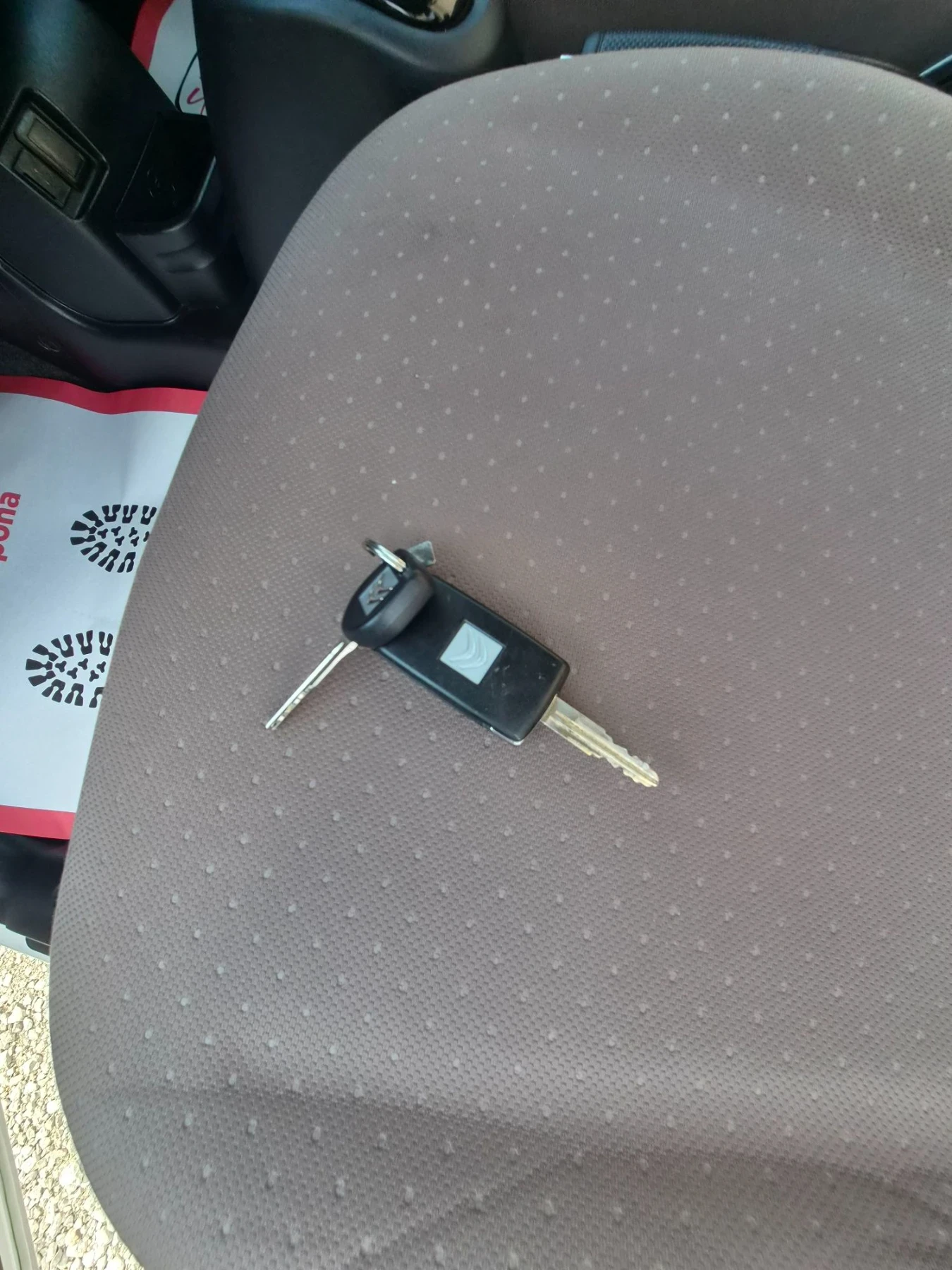 Citroen C - Zero Electric drive, снимка 13 - Автомобили и джипове - 56325245