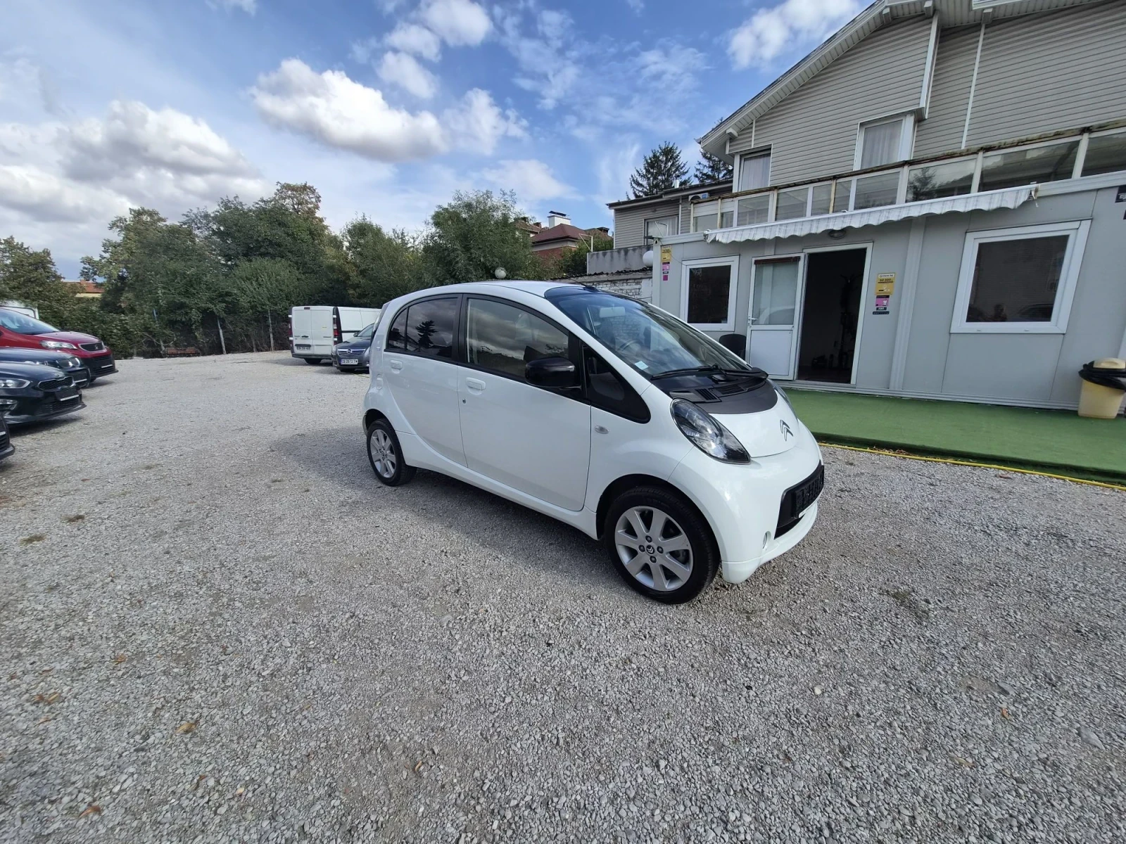 Citroen C - Zero Electric drive, снимка 16 - Автомобили и джипове - 56325245