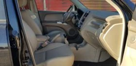 Kia Sportage 2.0i 4x4, снимка 7