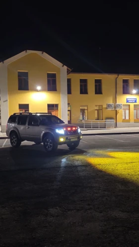 Nissan Pathfinder 2.5 174 к.с., снимка 15