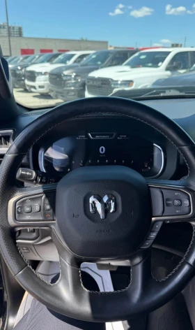 Dodge RAM 1500 SPORT * 5.7 HEMI * CARPLAY * REMOTE START * CARFAX | Mobile.bg � ����� ������ 7