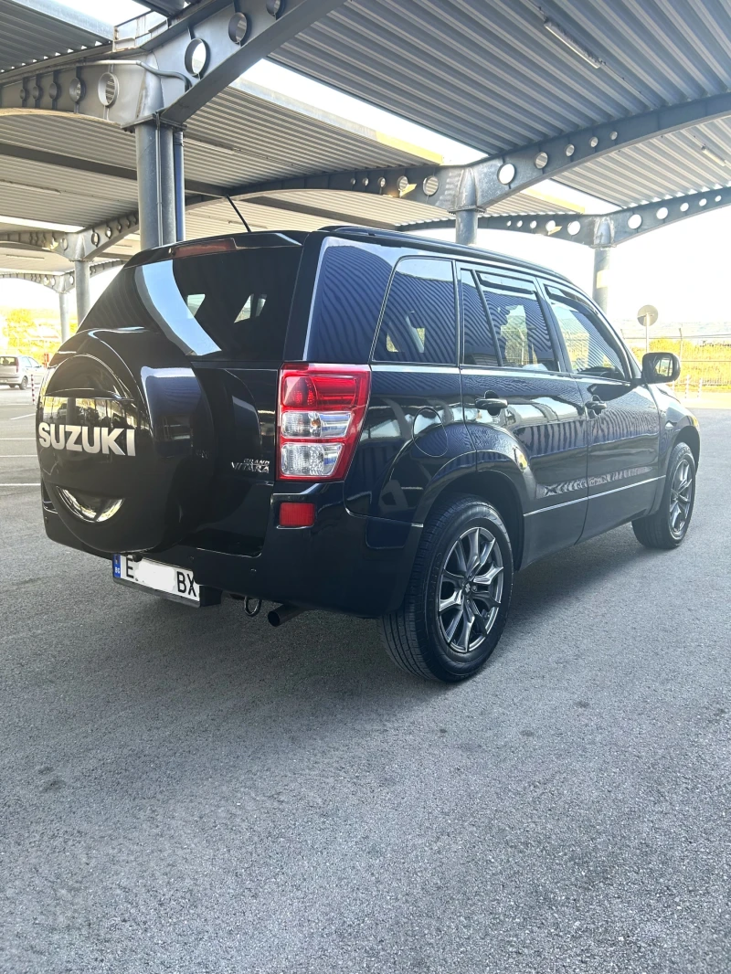 Suzuki Grand vitara 2.0 РЕАЛНИ КИЛОМЕТРИ/4X4/NAVI/ПОДГРЕВ/КАМЕРА, снимка 7 - Автомобили и джипове - 47348040