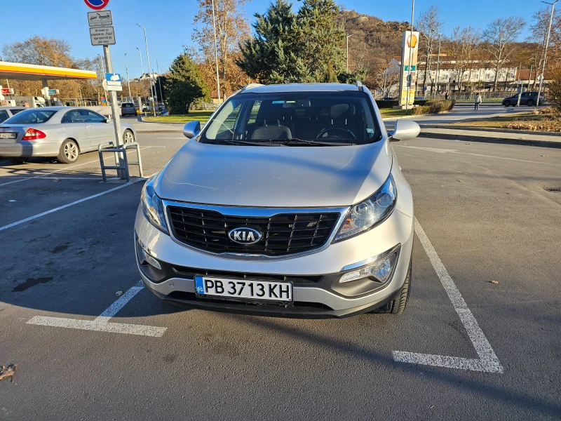 Kia Sportage, снимка 2 - Автомобили и джипове - 48380851