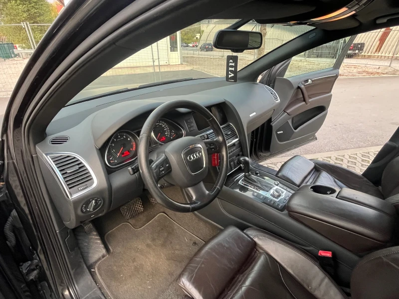 Audi Q7, снимка 15 - Автомобили и джипове - 52045829