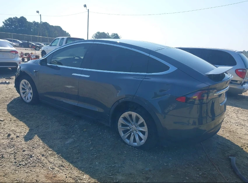 Tesla Model X LONG RANGE PLUS DUAL MOTOR ALL-WHEEL DRIVE - изображение 4