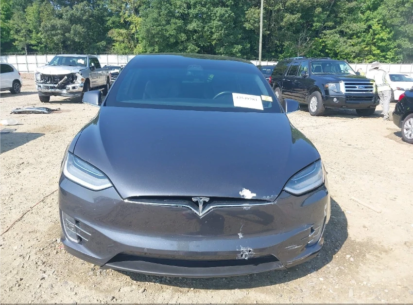 Tesla Model X LONG RANGE PLUS DUAL MOTOR ALL-WHEEL DRIVE - изображение 2