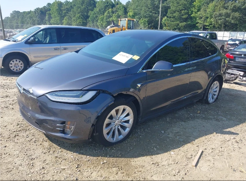 Tesla Model X LONG RANGE PLUS DUAL MOTOR ALL-WHEEL DRIVE - изображение 3