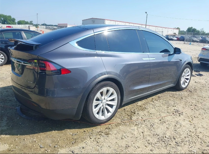 Tesla Model X LONG RANGE PLUS DUAL MOTOR ALL-WHEEL DRIVE - изображение 6
