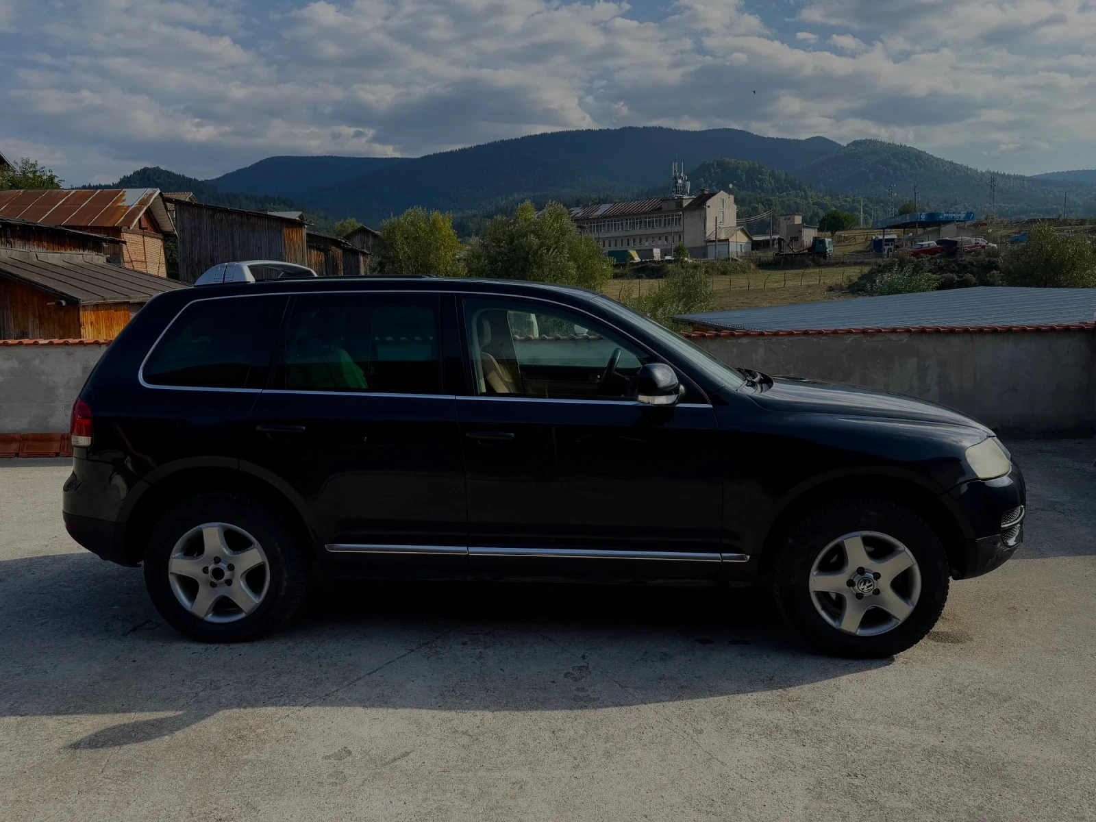 VW Touareg  - изображение 8