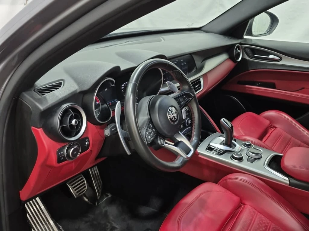 Alfa Romeo Stelvio * TI SPORT * CARFAX *  - изображение 9