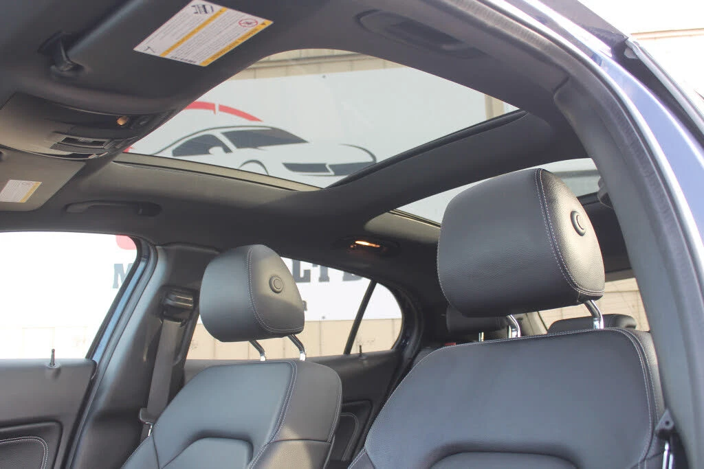 Mercedes-Benz GLA 250 4MATIC * CAM* KEYLESS* PANO*  | Mobile.bg   15