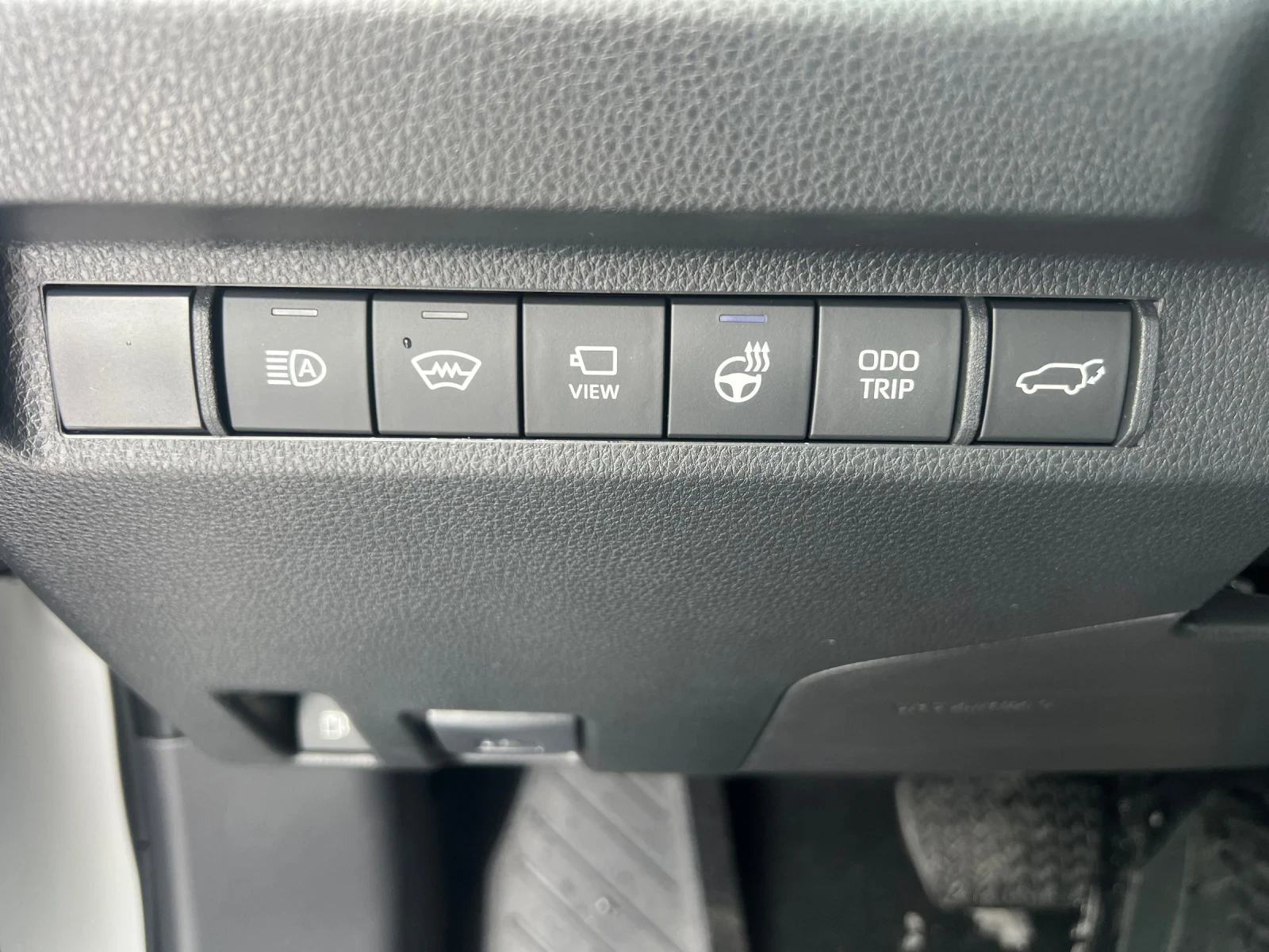 Toyota Rav4 Luxury - изображение 8