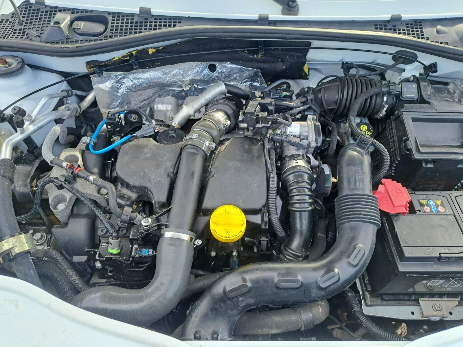 Dacia Duster 4x4* EURO6* NAVI | Mobile.bg � ����������� 10