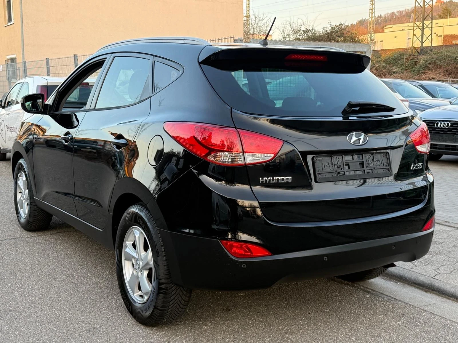 Hyundai IX35 2.0 163к.с.БЕНЗИН KEYLESS  - изображение 4