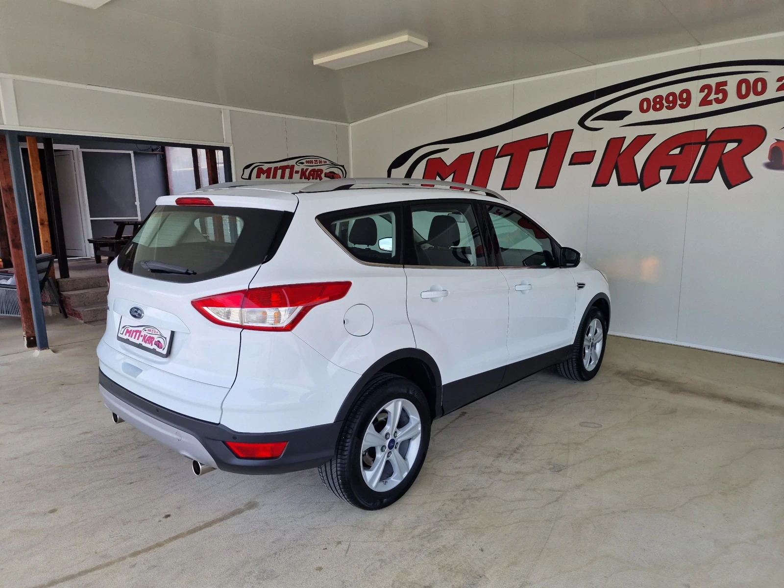 Ford Kuga 2.0 120kc  NAVI TOP, снимка 6 - Автомобили и джипове - 54014707