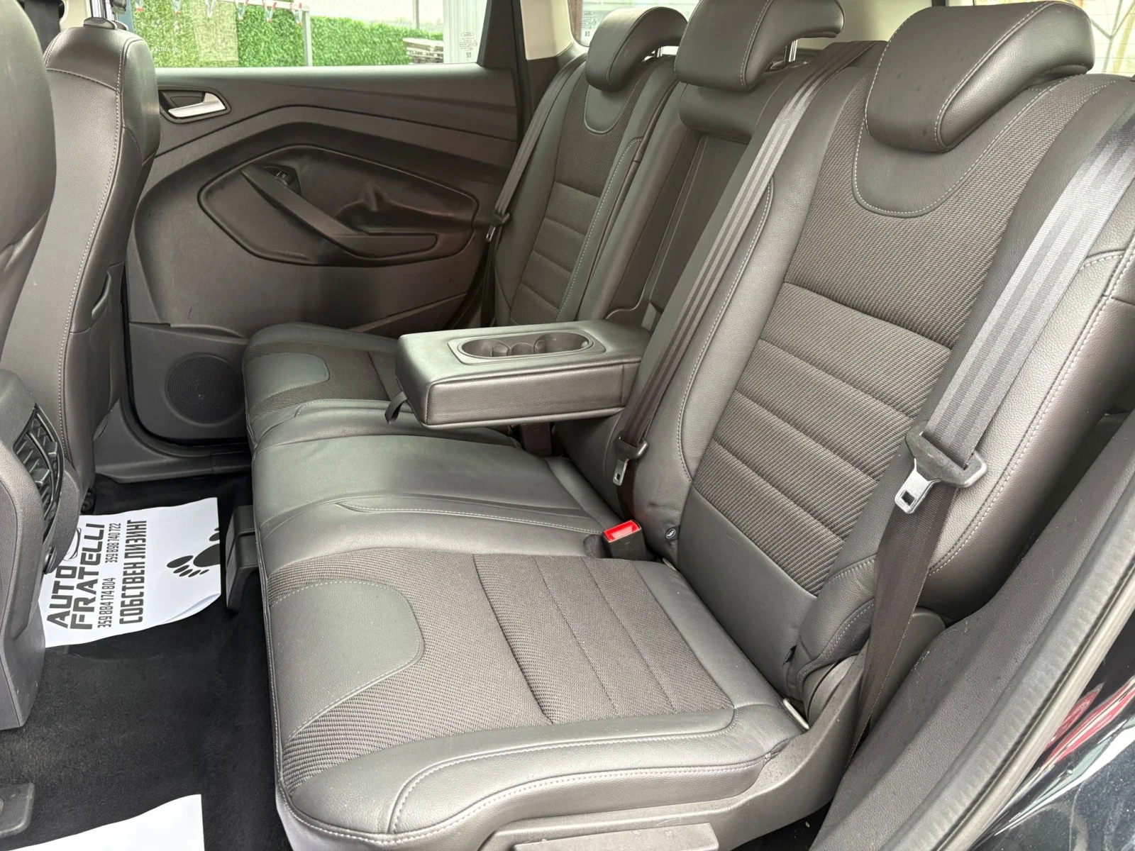 Ford Kuga 2.0D 4x4 TITANIUM* САМА ПАРКИРА* ЛИЗИНГ* БАРТЕР* , снимка 10 - Автомобили и джипове - 54202256