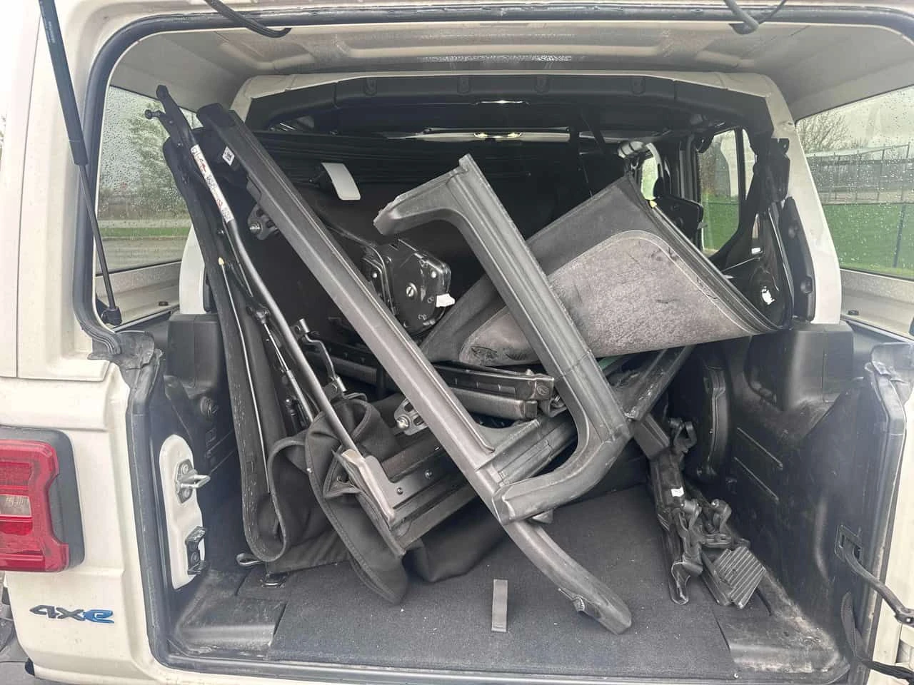 Jeep Wrangler * Unlimited Rubicon * 2 КЛЮЧА* ПОДГРЕВ* KEYLESS* , снимка 10 - Автомобили и джипове - 54258753