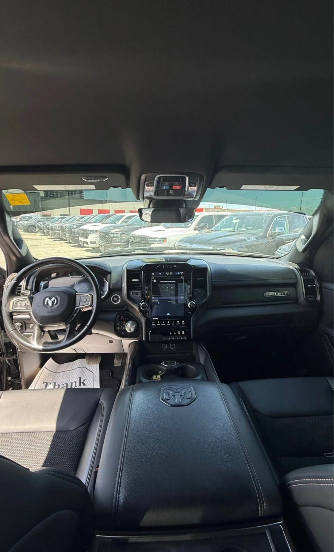 Dodge RAM 1500 SPORT * 5.7 HEMI * CARPLAY * REMOTE START * CARFAX | Mobile.bg � ����������� 9
