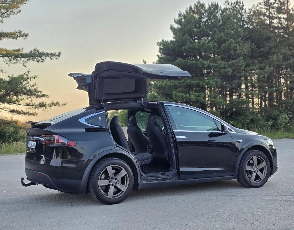 Tesla Model X X75D Безупречна, снимка 7 - Автомобили и джипове - 55153429