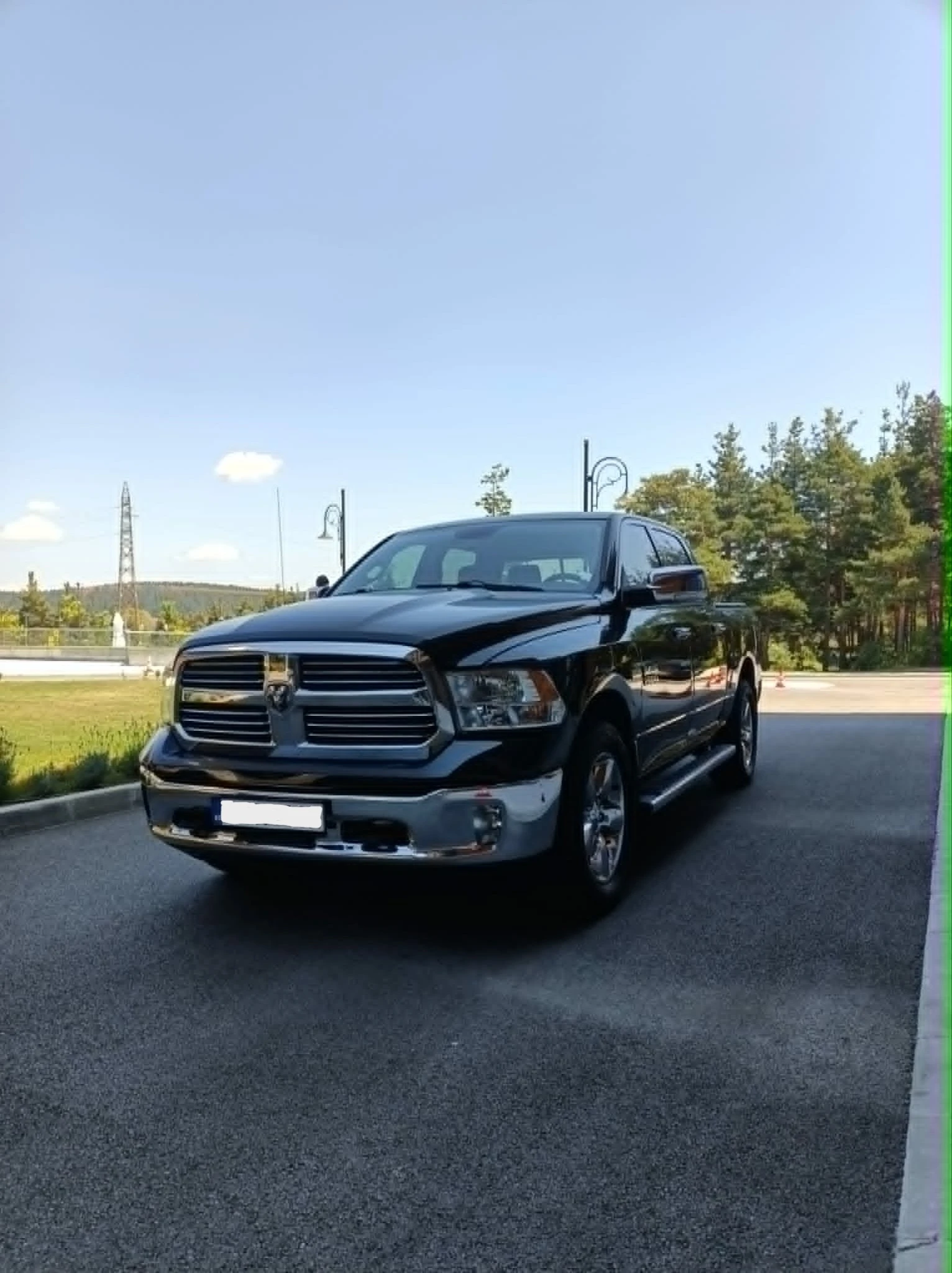 Dodge RAM 1500, снимка 3 - Автомобили и джипове - 55614794