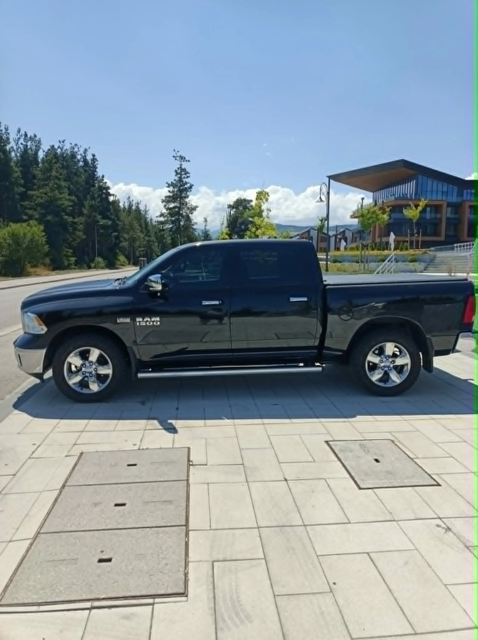 Dodge RAM 1500, снимка 4 - Автомобили и джипове - 55614794