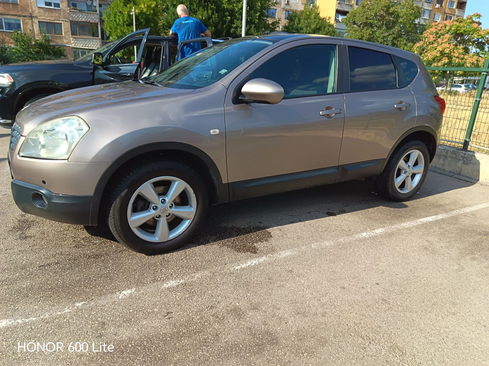 Nissan Qashqai 2.0 Dci, снимка 5 - Автомобили и джипове - 55680295