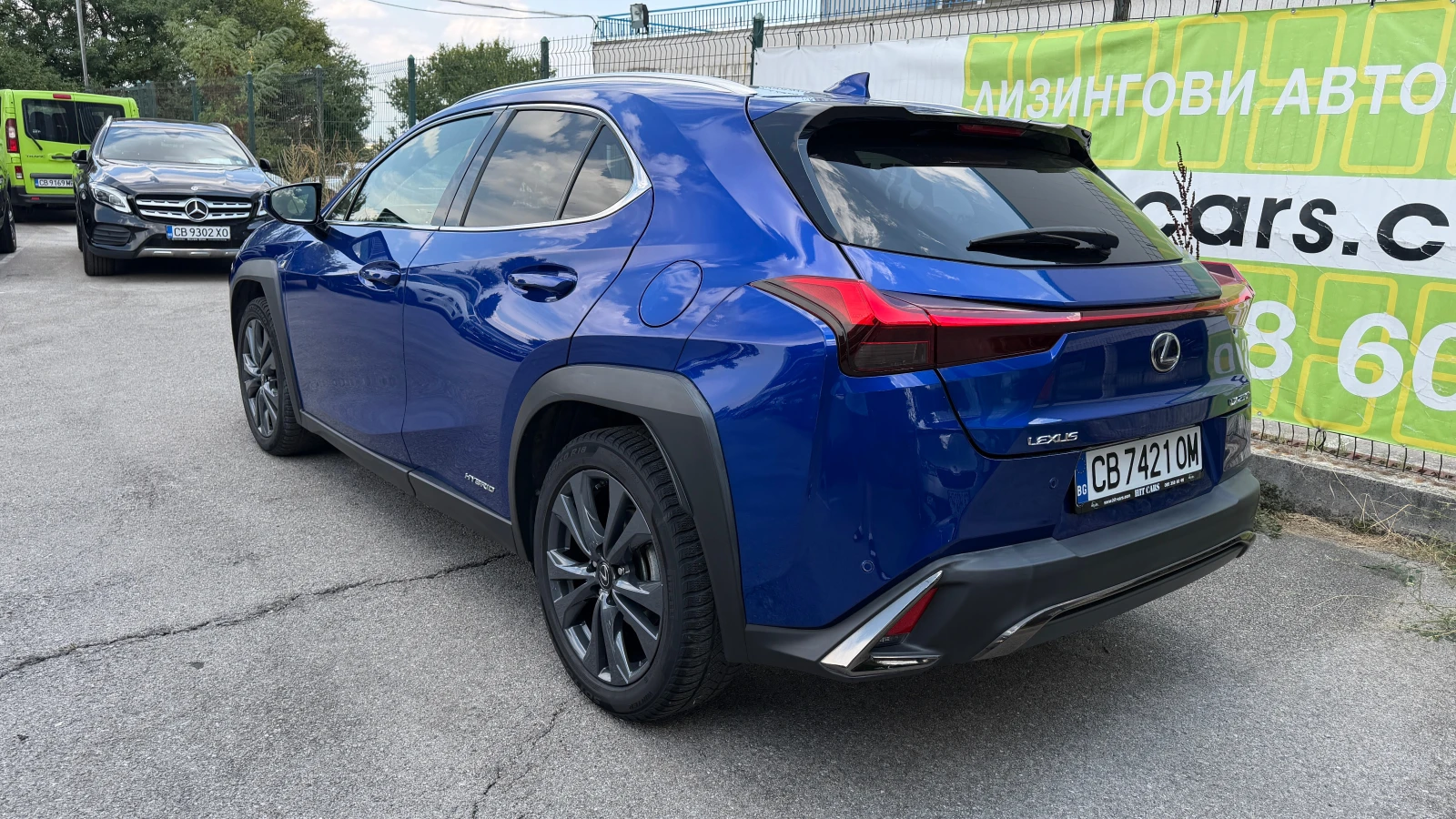 Lexus UX 250h 2.0 F-Sport 4x4 в гаранция HeadUp Display, снимка 5 - Автомобили и джипове - 55789732