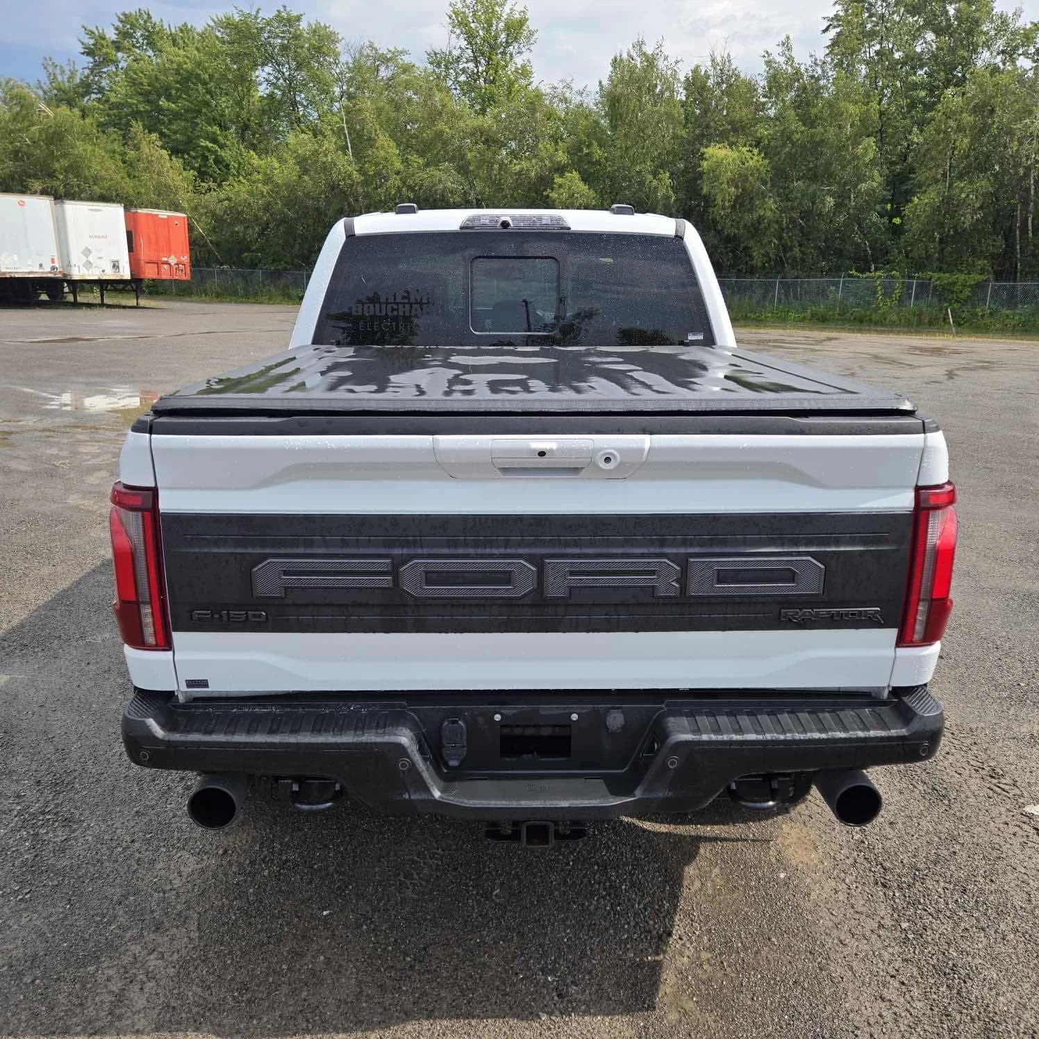 Ford F150 * Raptor * CARFAX * ОПЦИЯ ЗА ФИНАНСИРАНЕ, снимка 4 - Автомобили и джипове - 55971865