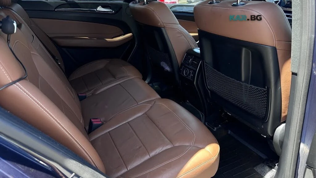 Mercedes-Benz GLE Harman Kardon * Пано * 360 * АвтоКредит(ЦЕНА ДО БГ, снимка 10 - Автомобили и джипове - 56134994