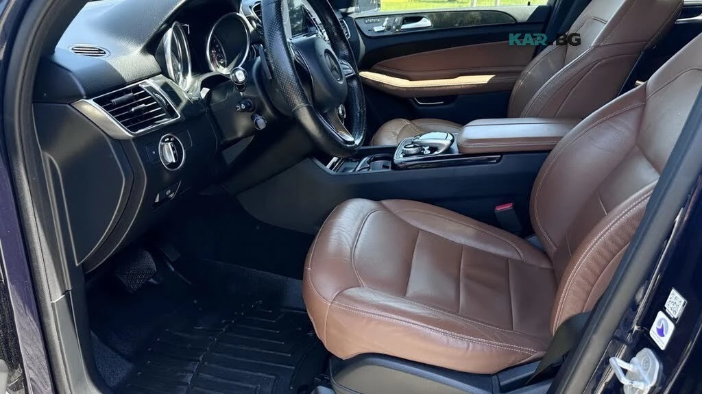 Mercedes-Benz GLE Harman Kardon * Пано * 360 * АвтоКредит(ЦЕНА ДО БГ, снимка 7 - Автомобили и джипове - 56134994