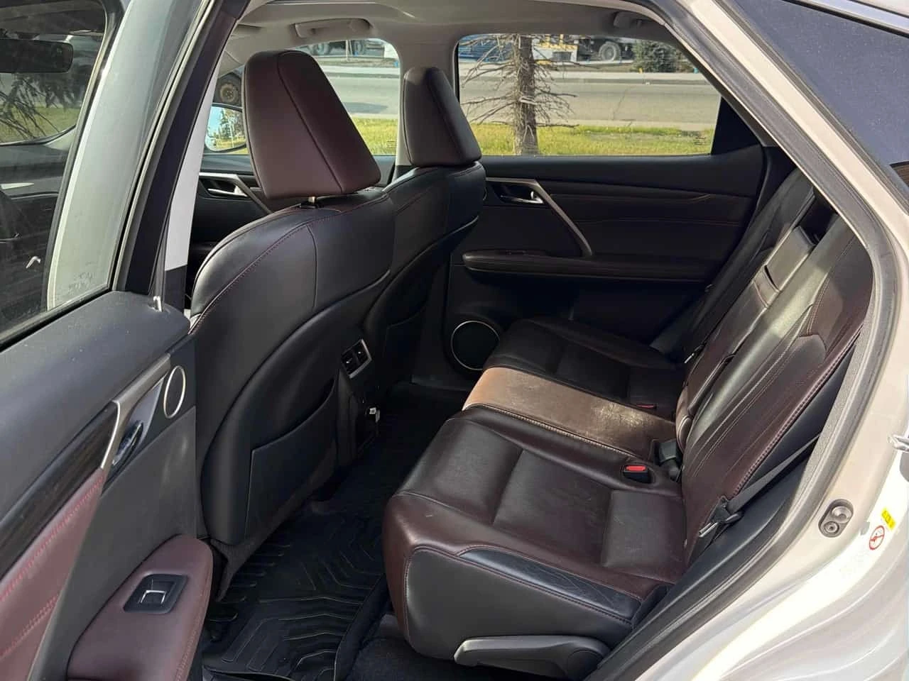 Lexus RX 350 * AWD 4DR * CARFAX * �������� *  | Mobile.bg � ����������� 6