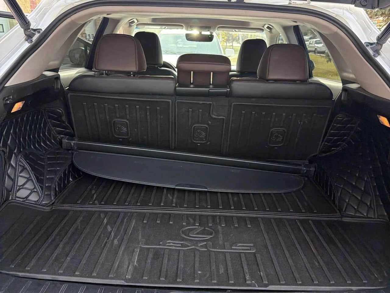 Lexus RX 350 * AWD 4DR * CARFAX * �������� *  | Mobile.bg � ����������� 12