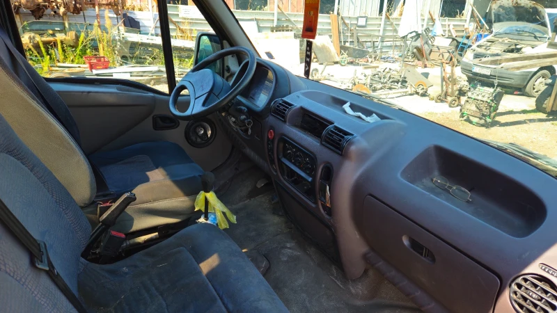 Renault Master 2.8tdi/на части , снимка 5 - Бусове и автобуси - 51571886