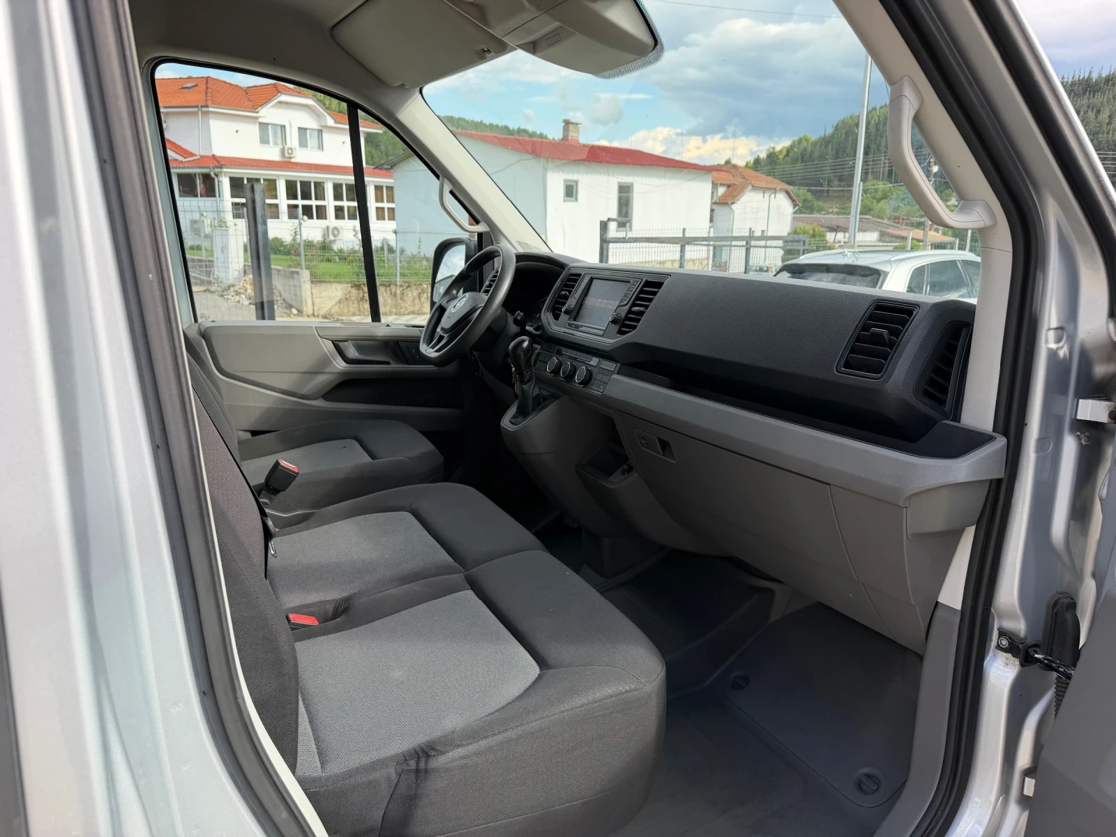 VW Crafter | Mobile.bg � ����������� 16