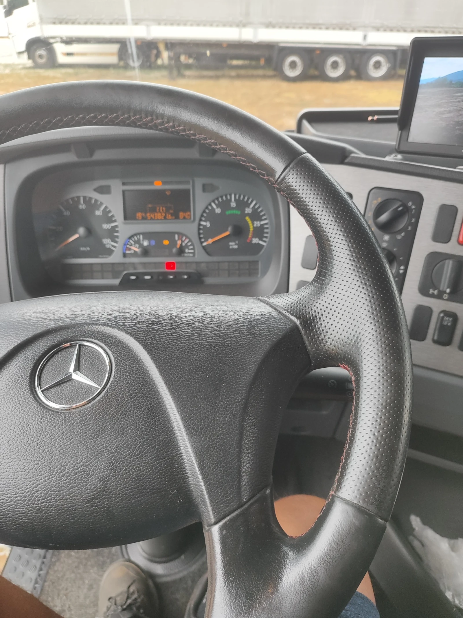 Mercedes-Benz Atego 1224, снимка 11 - Камиони - 55873808