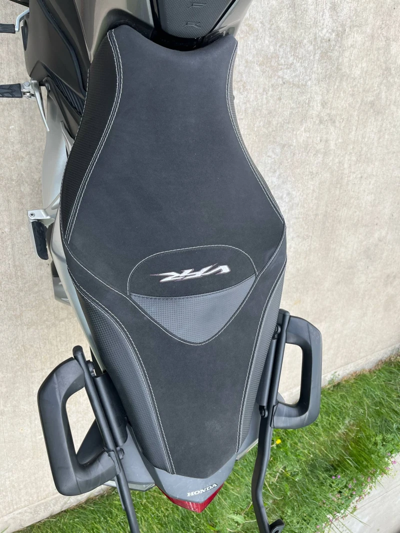 Honda Vfr 2010 PERFEKTEN, снимка 8 - Мотоциклети и мототехника - 50209759