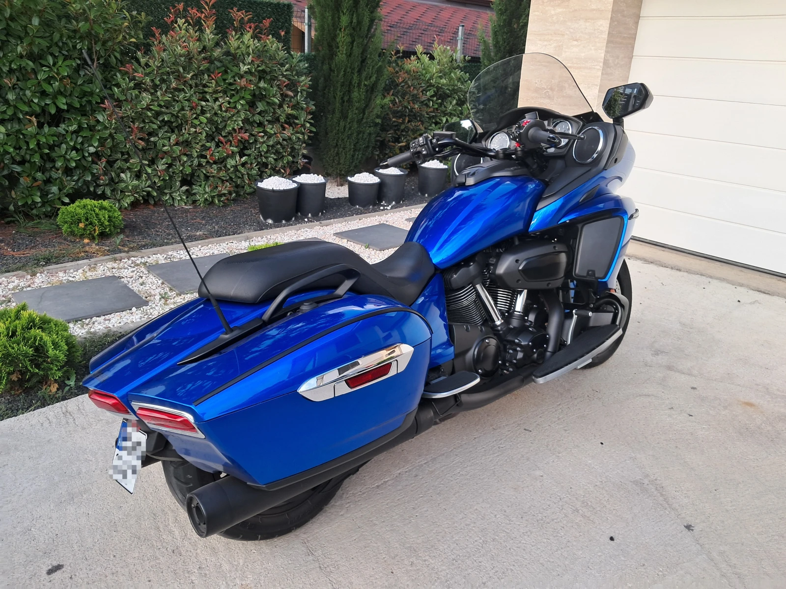 Yamaha XV 1900-ELUDER GT EDITION-11000 км.КАТО НОВ, снимка 7 - Мотоциклети и мототехника - 54606401