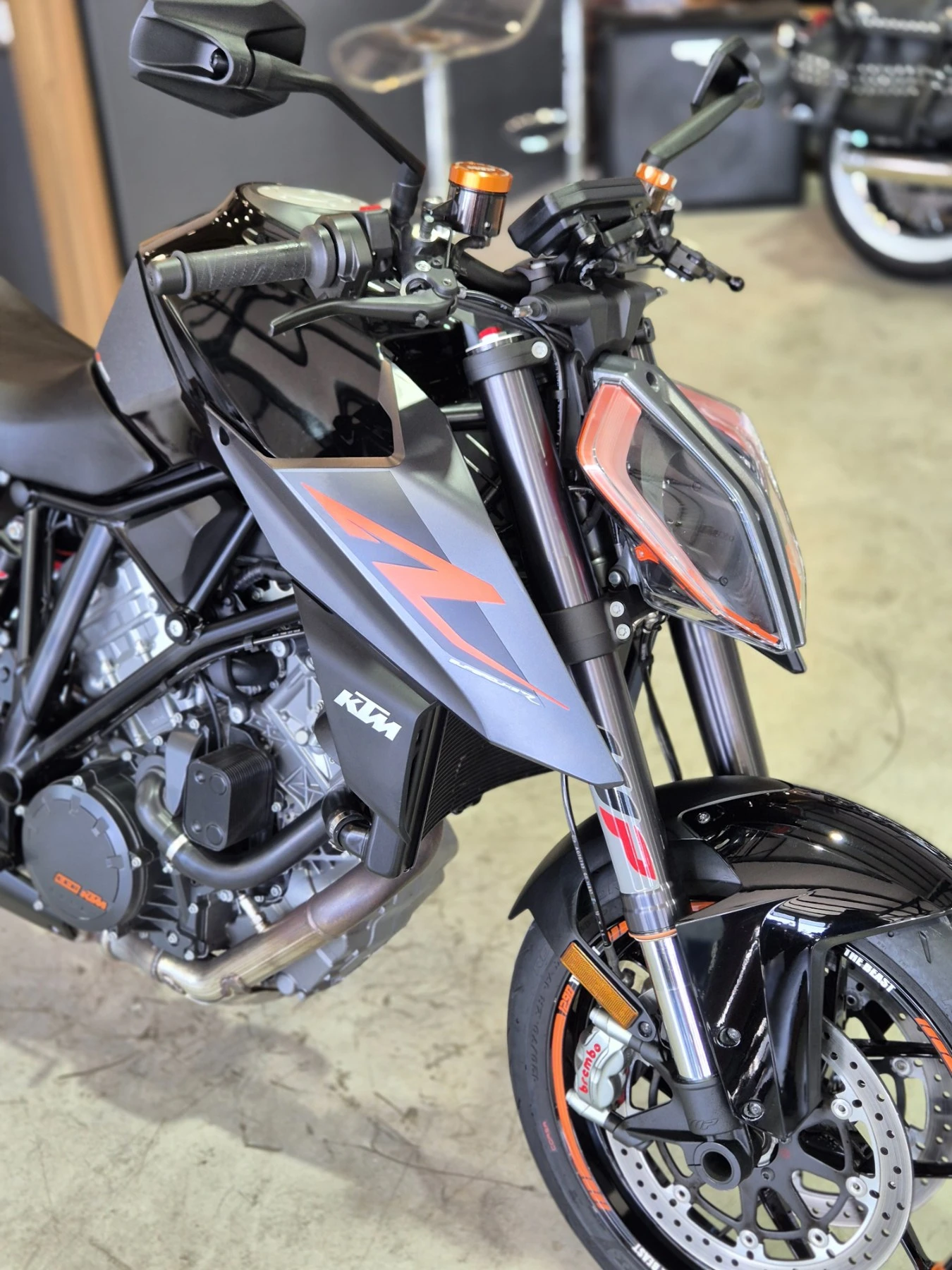 Ktm Super Duke 1290R ABS TC Нов внос от ШВЕЙЦАРИЯ!, снимка 9 - Мотоциклети и мототехника - 55886661