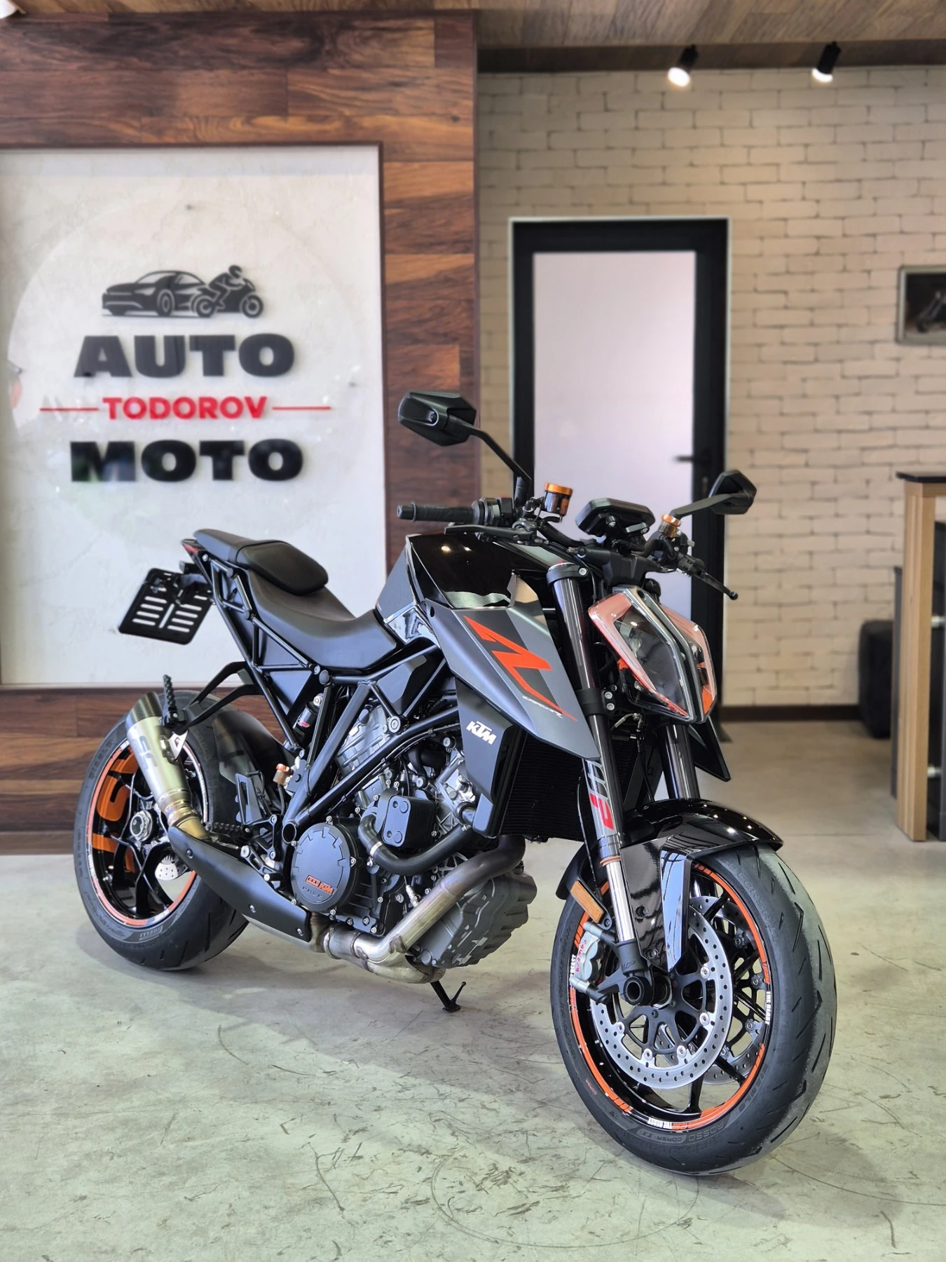 Ktm Super Duke 1290R ABS TC Нов внос от ШВЕЙЦАРИЯ!