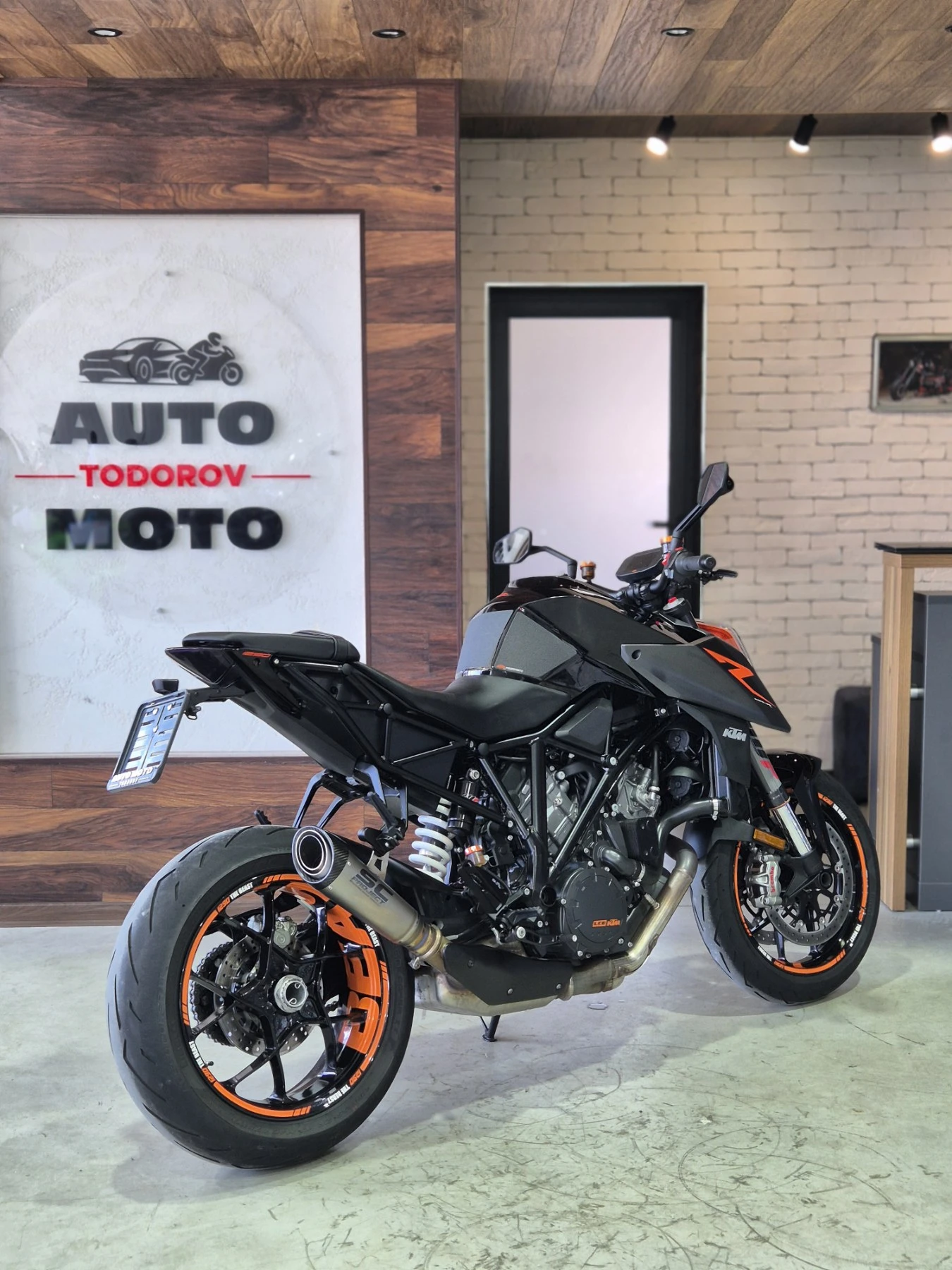 Ktm Super Duke 1290R ABS TC Нов внос от ШВЕЙЦАРИЯ!, снимка 7 - Мотоциклети и мототехника - 55886661