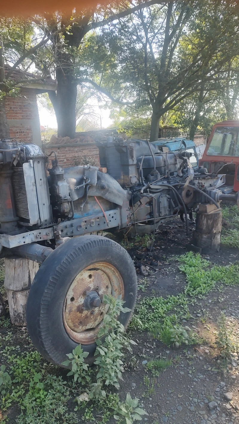 Трактор Болгар, снимка 10 - Селскостопанска техника - 51086933