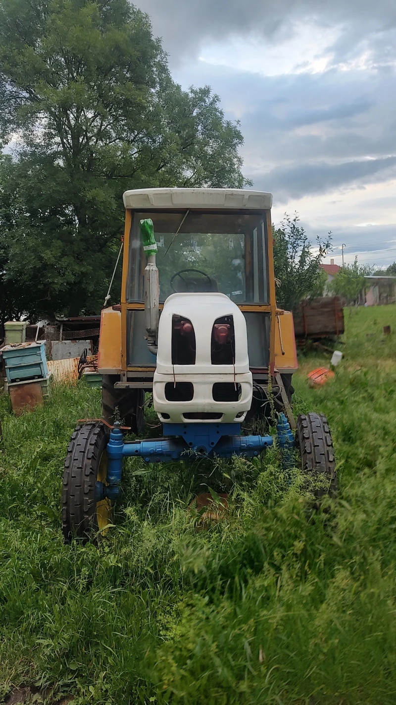 Трактор Болгар, снимка 2 - Селскостопанска техника - 51086933