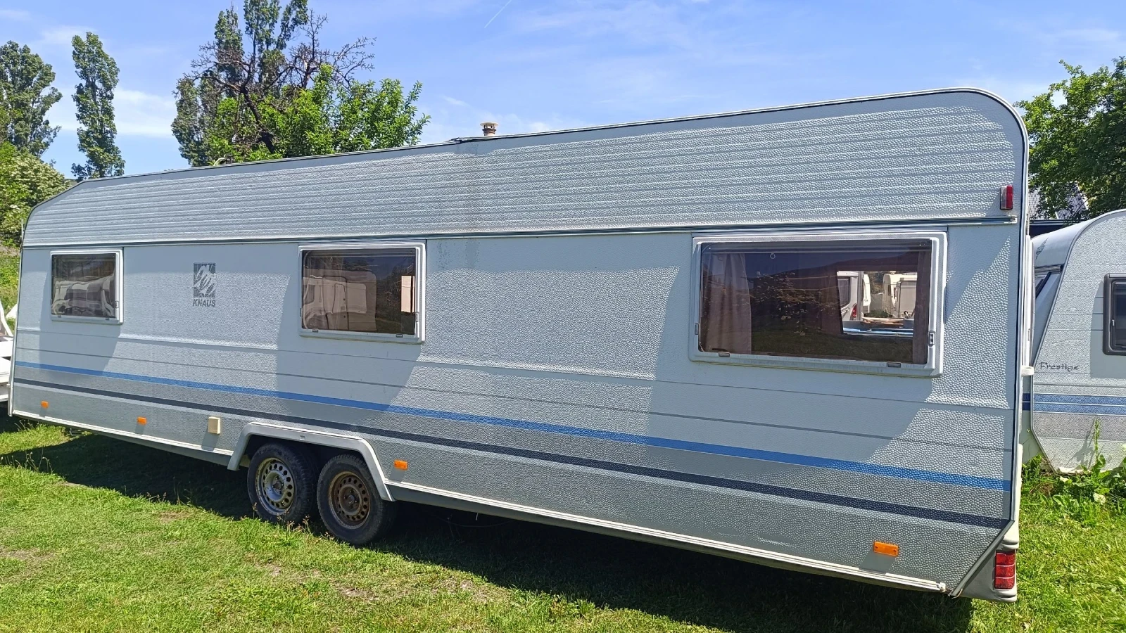 Каравана Knaus 750, снимка 2 - Каравани и кемпери - 54724196